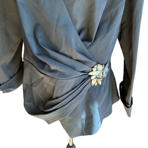 Tadashi Shoji Elegant Twist Front Jeweled Top, Sz. 14,‎ EUC - Picture 3 of 12